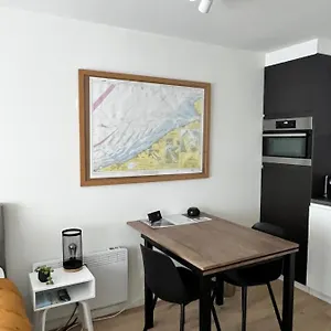 Cosy Testerep , Newly Renovated Apartment